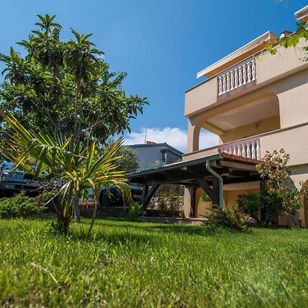 Apartments Bogdanic Krk I Krk Town Eksteriør bilde