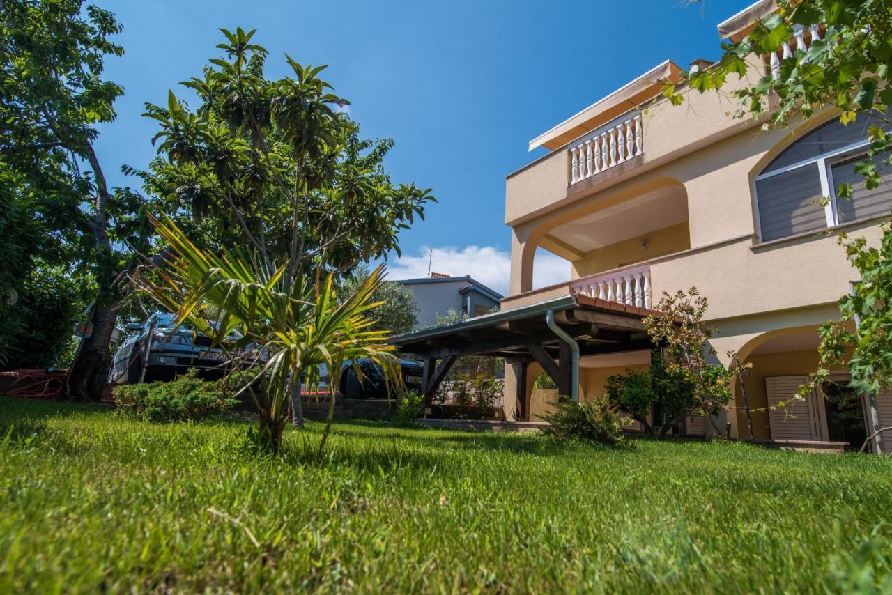 Apartments Bogdanic Krk I Krk Town Eksteriør bilde