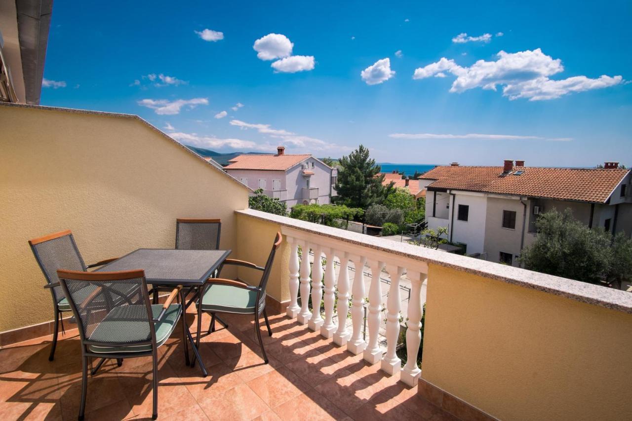 Apartments Bogdanic Krk I Krk Town Eksteriør bilde