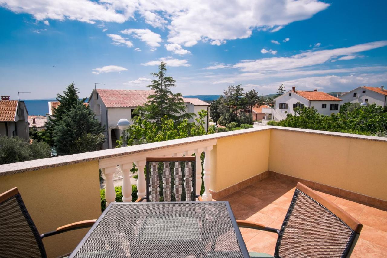 Apartments Bogdanic Krk I Krk Town Eksteriør bilde