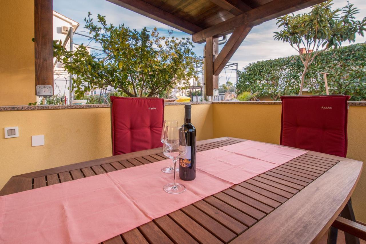 Apartments Bogdanic Krk I Krk Town Eksteriør bilde