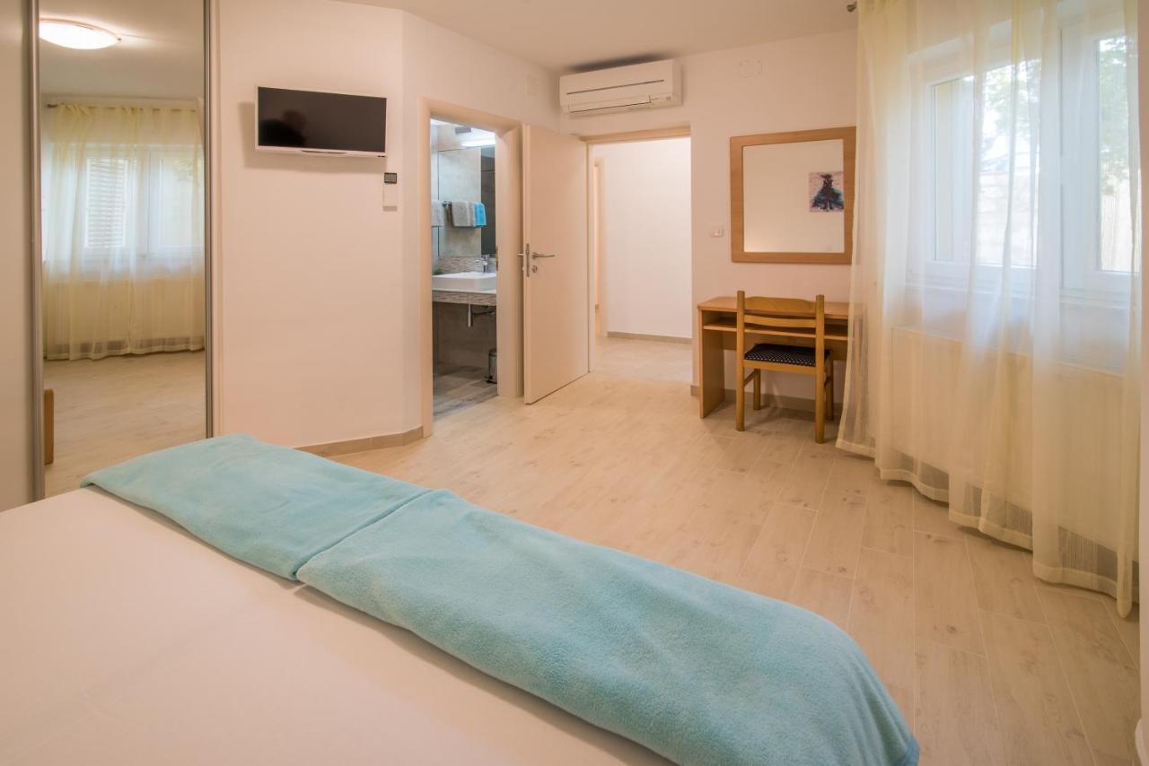 Apartments Bogdanic Krk I Krk Town Eksteriør bilde